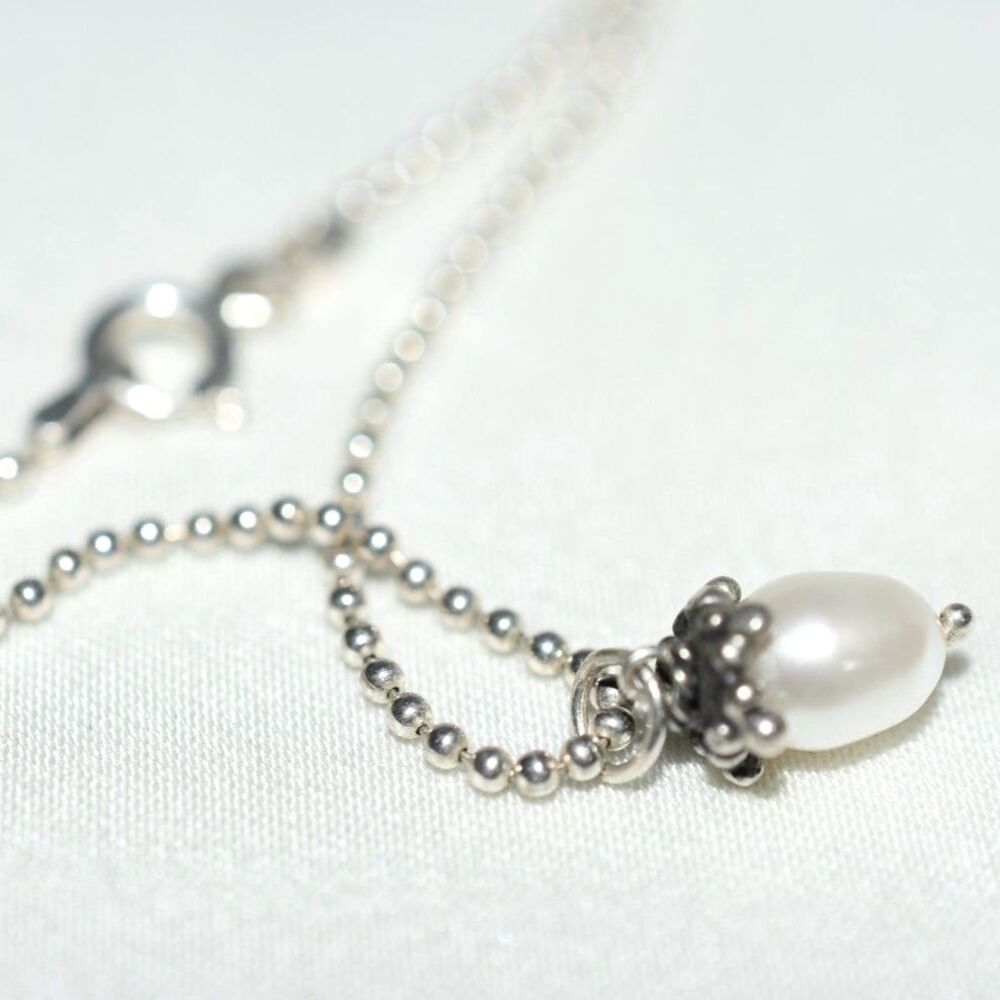 Lovely Petite Acorn Faux Pearl Silver Tone Ball Chain 16" Trendy Y2k Necklace